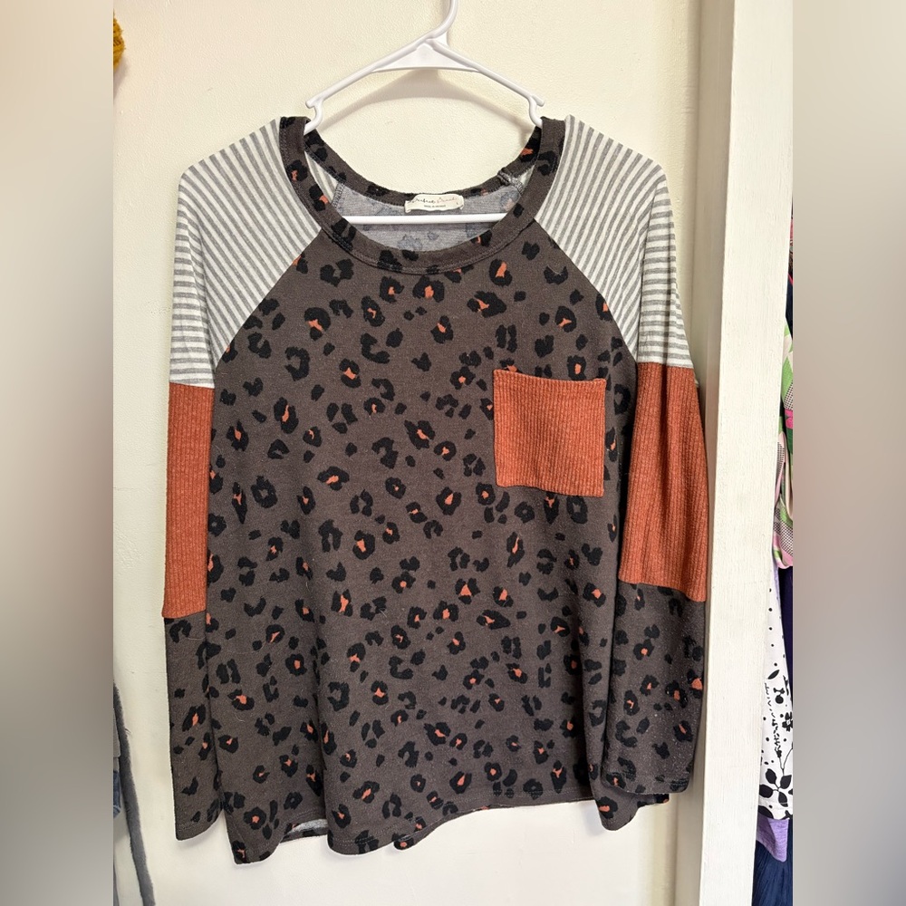 Leopard Print Long Sleeve Top with Pocket